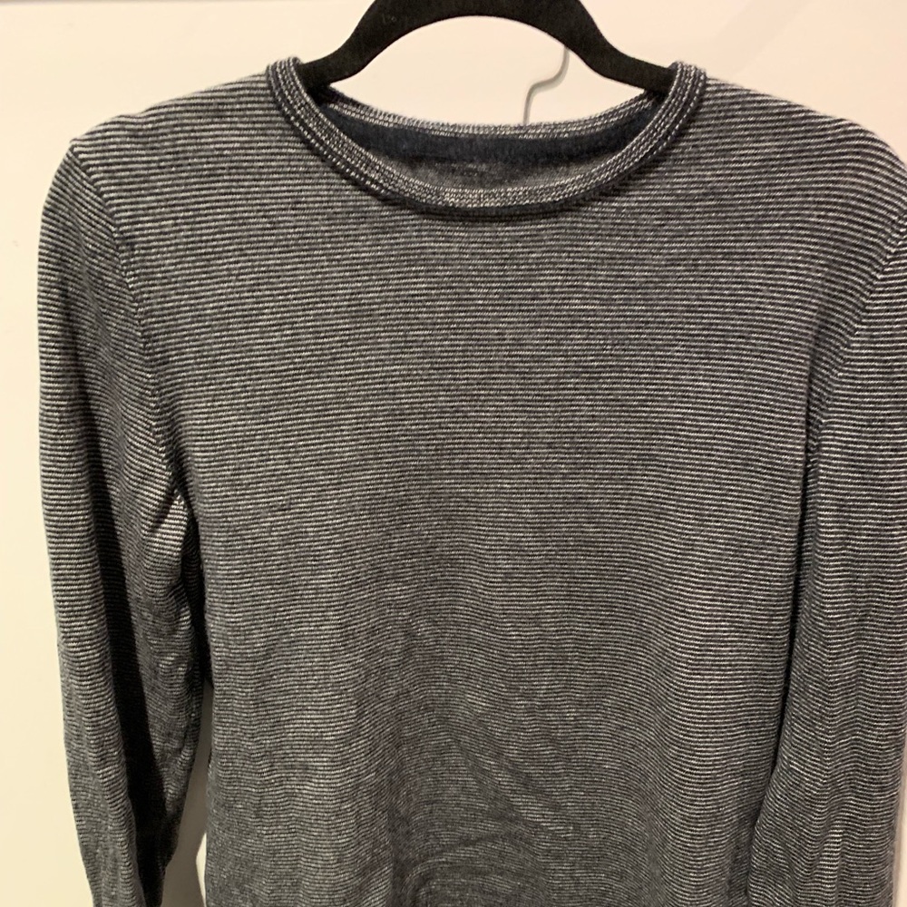 Long sleeve striped shirt